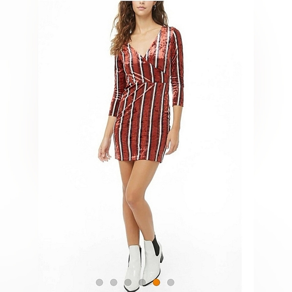 Forever 21 dress. Size S - Picture 8 of 11